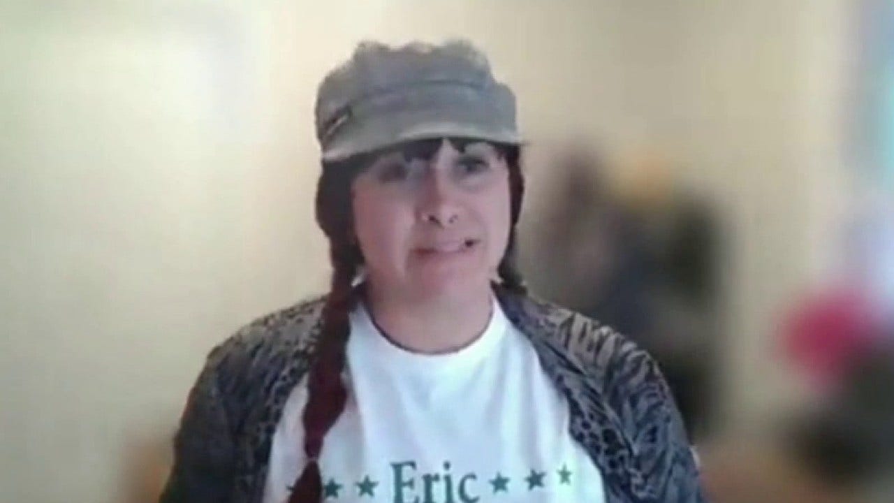 Parents erupt, successfully defend conservative school board member