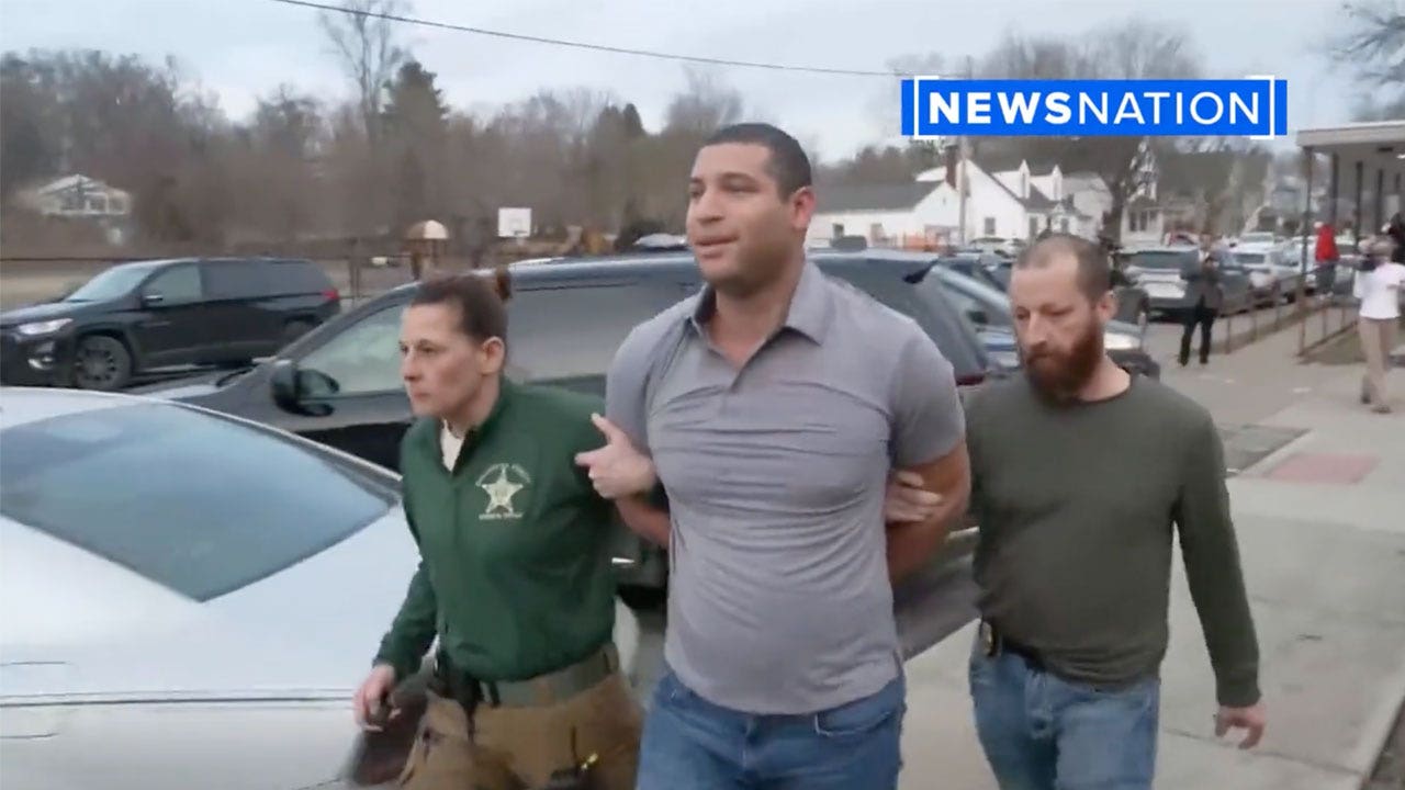 NewsNation correspondent arrested while covering Ohio train derailment press conference