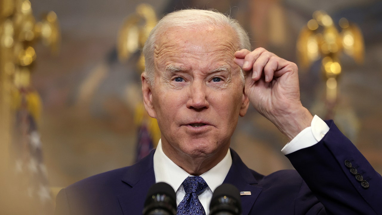 M1 Abrams tanks Biden promised Ukraine may not be sent this year or next, defense official says