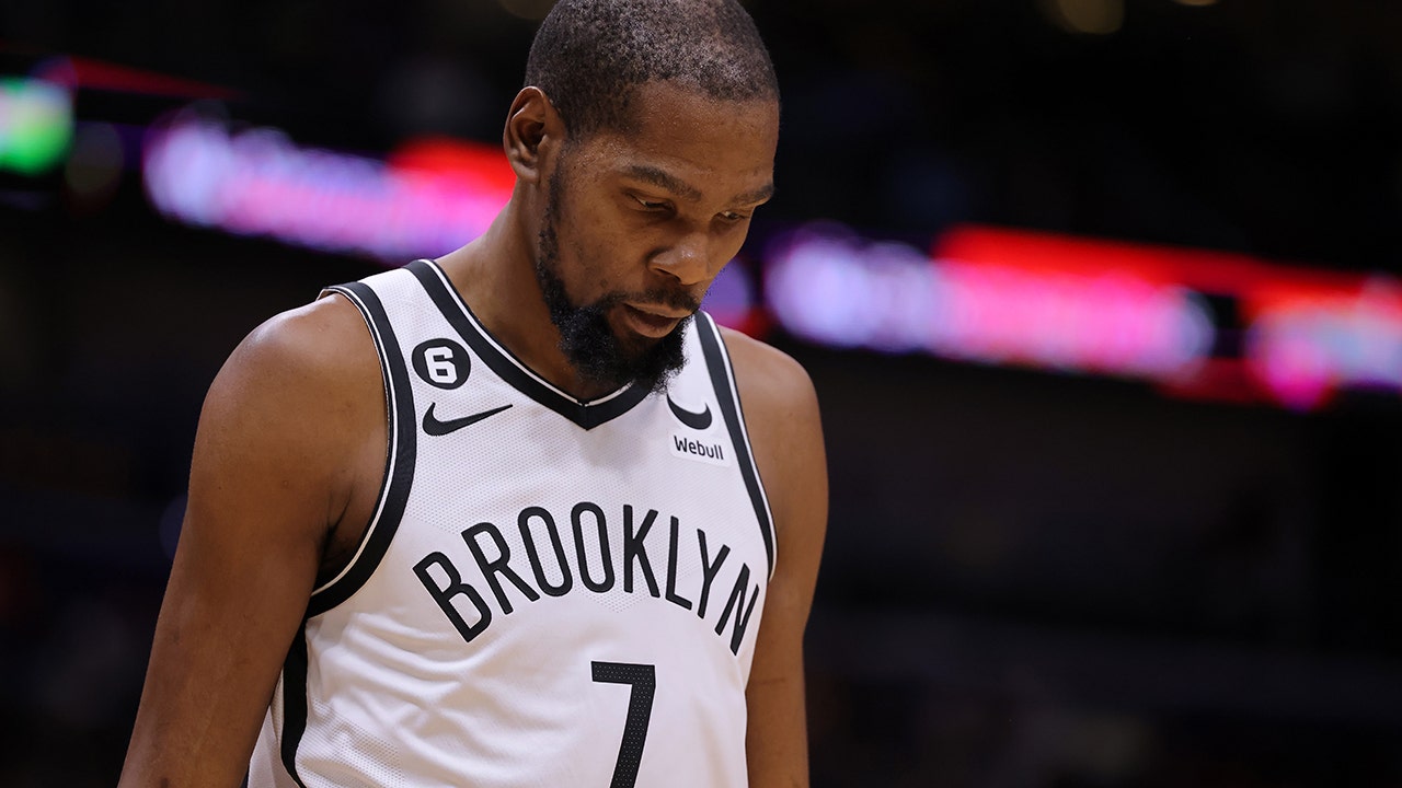 Kevin Durant to stay with Brooklyn Nets after wanting to join Phoenix Suns