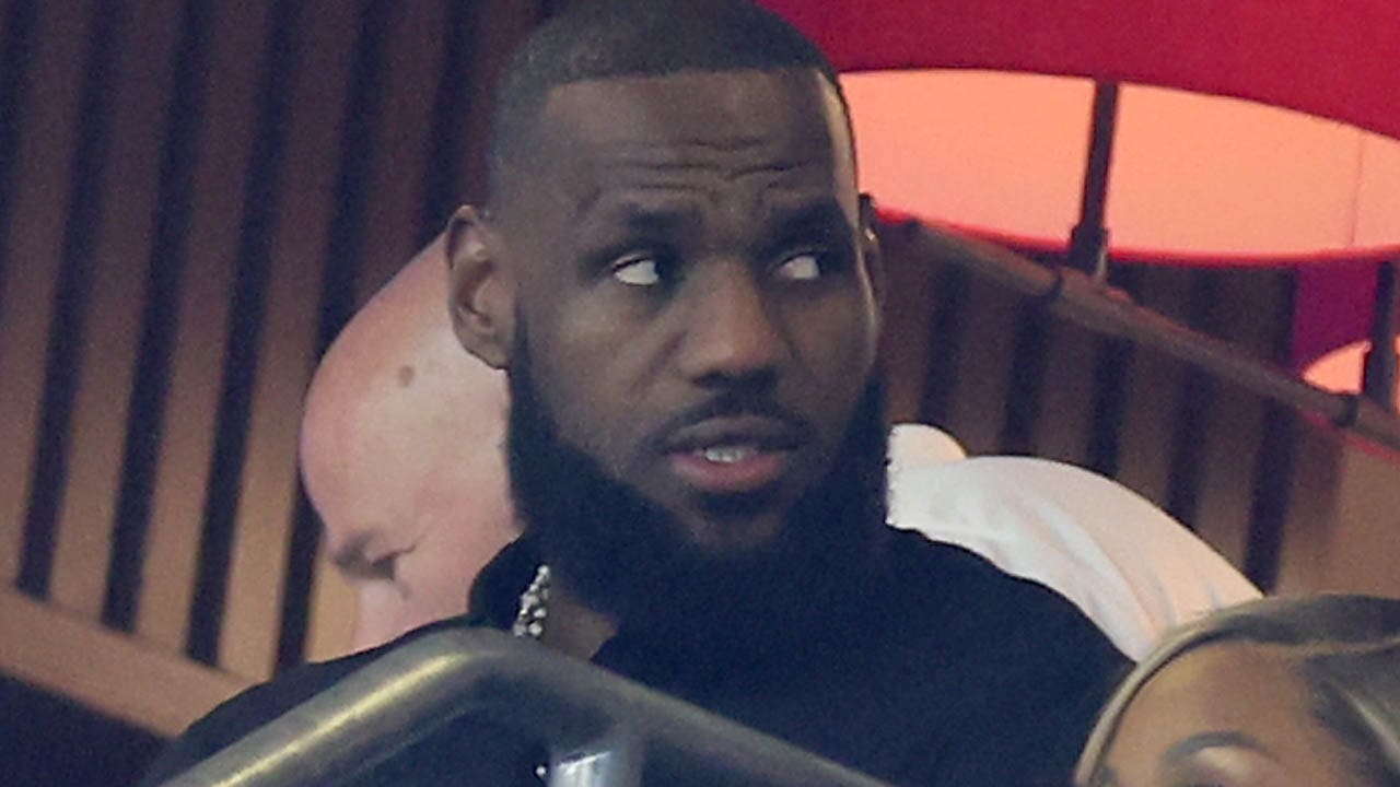 Lebron James and His Battle With Hair Loss