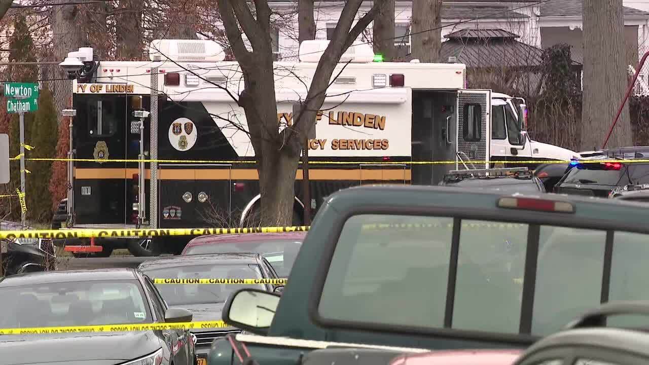 NJ shooting leaves 3 dead, including juvenile; gunman believed among dead found in home, police say