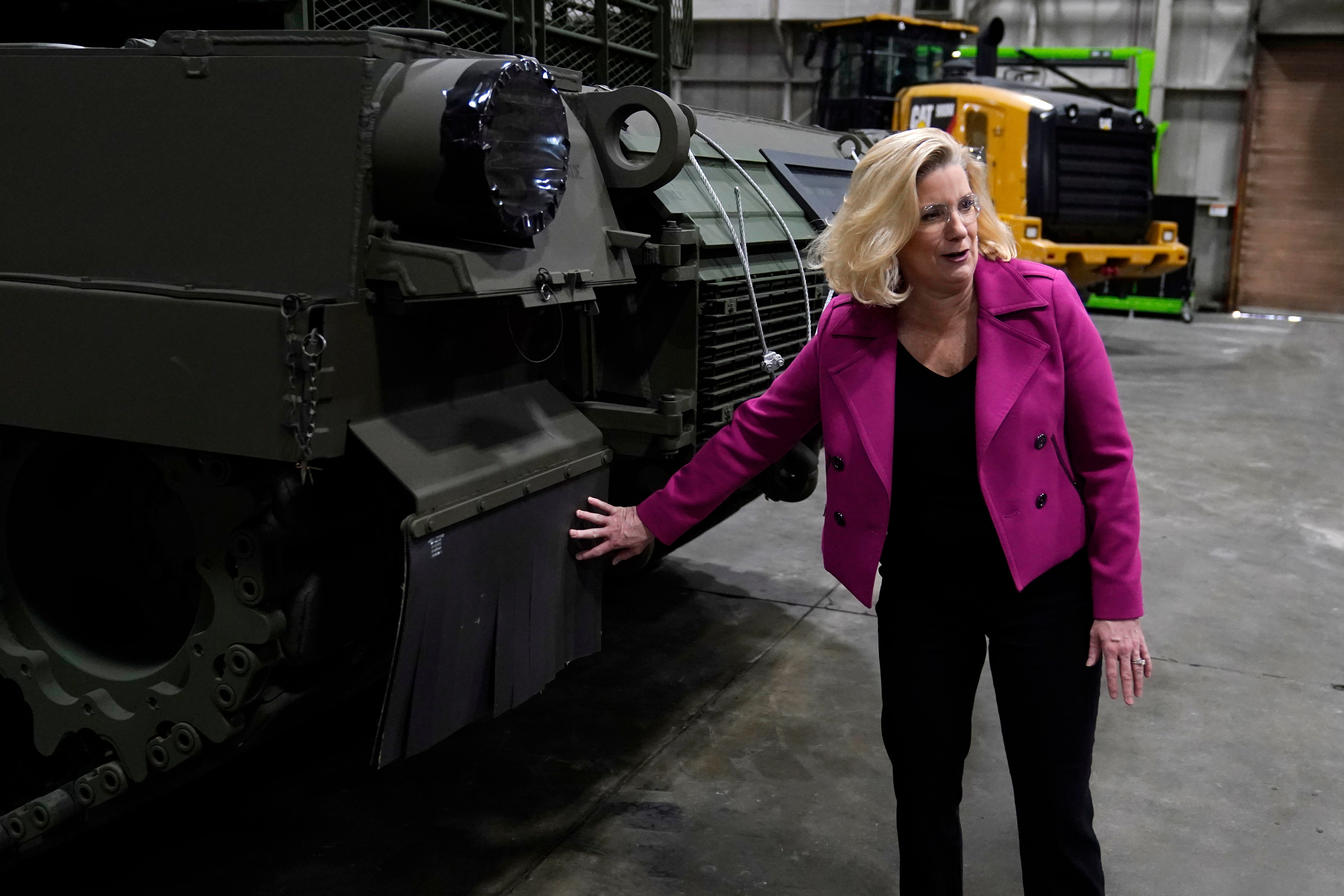 Ohio manufacturing plant plays critical role in effort to arm Ukraine by refurbishing tanks
