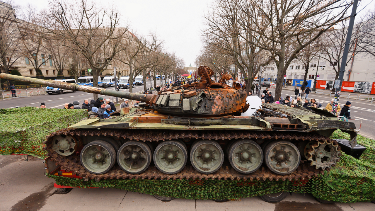 Russian tank destroyed in Ukraine is put on display outside Russian embassy in Germany