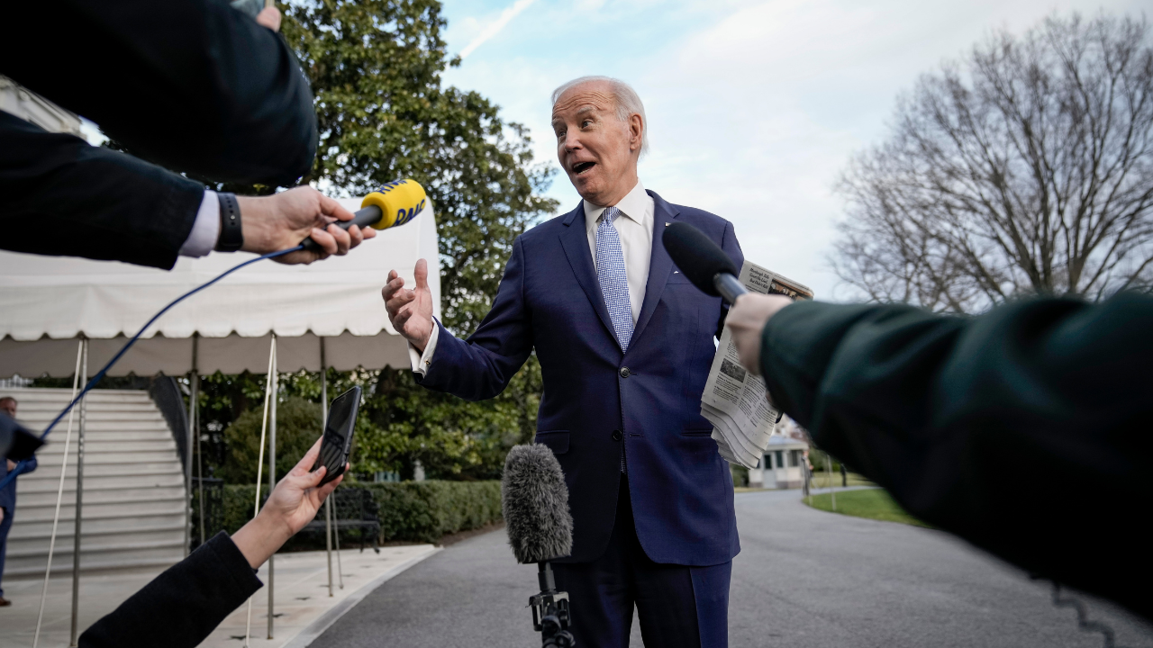 Biden stumbles through answer over East Palestine visit: ‘Who’s Zooming who?’