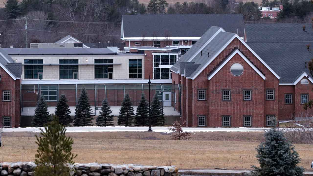 You are currently viewing Ex-employee describes sex abuse, retaliation at NH youth detention facility