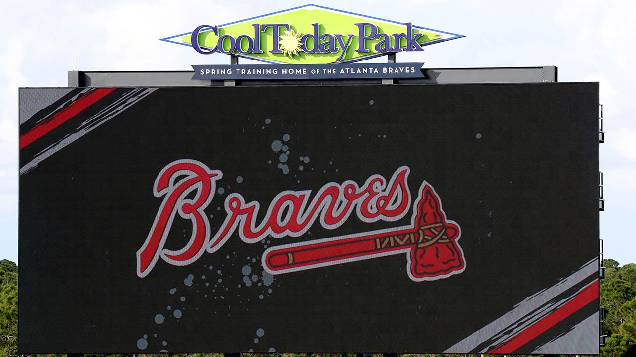 Red Sox-Braves spring training game ends in tie due to pitch clock violation