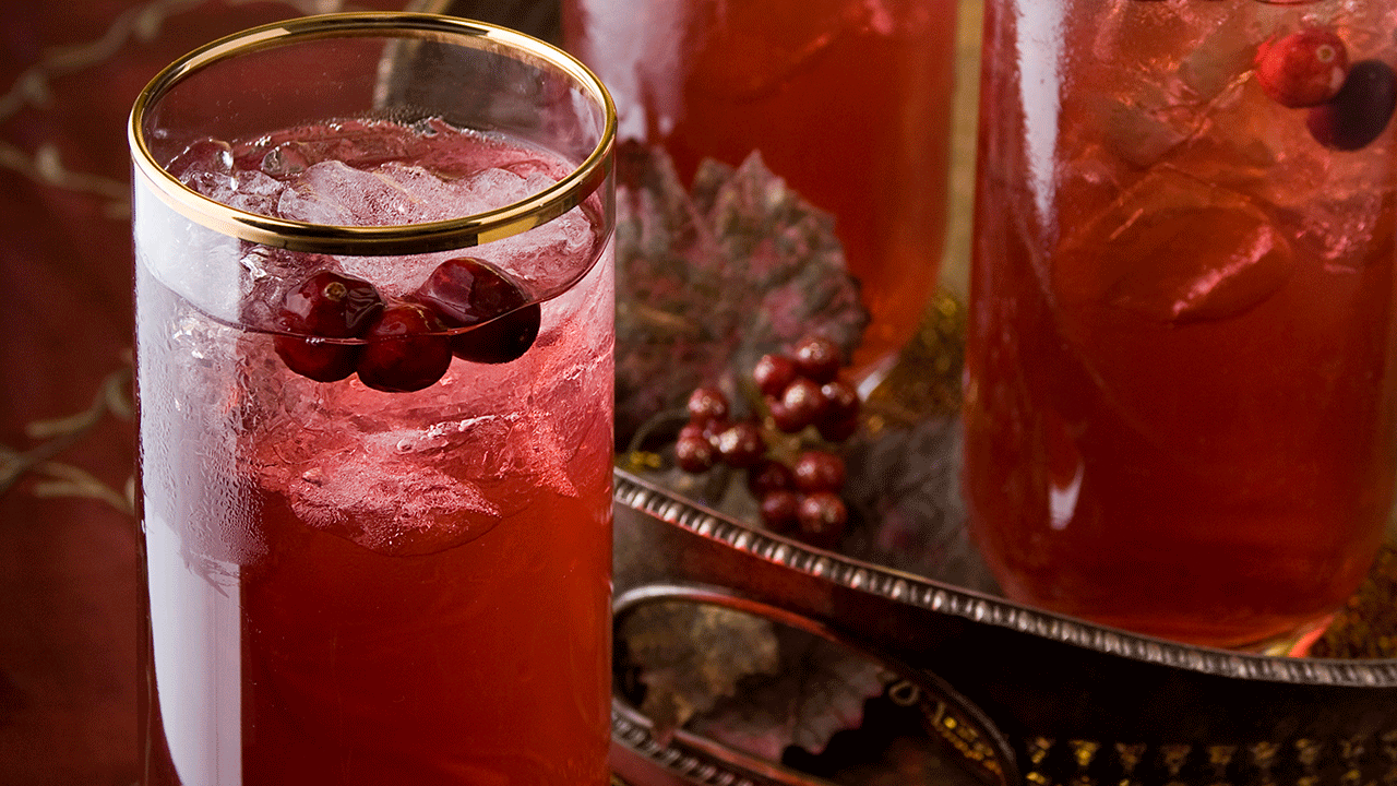 Glasses of cranberry margarita