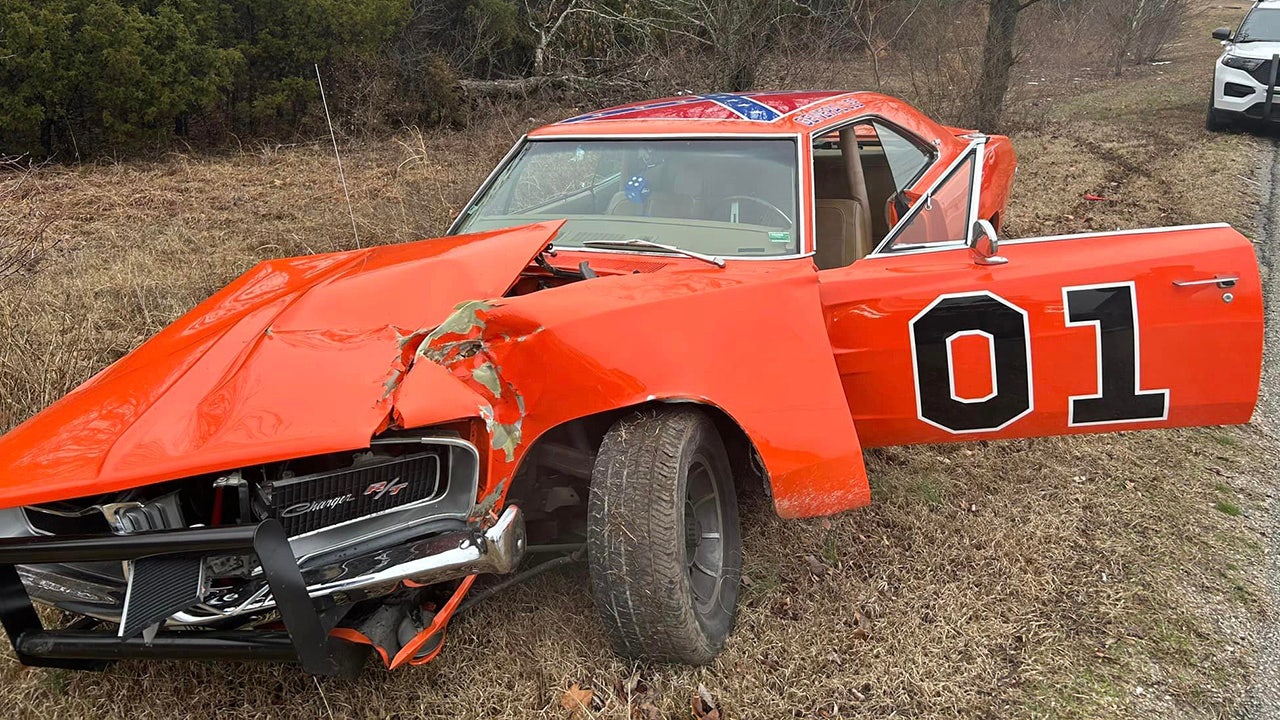 'Dukes of Hazzard' 'General Lee' wrecked in Missouri