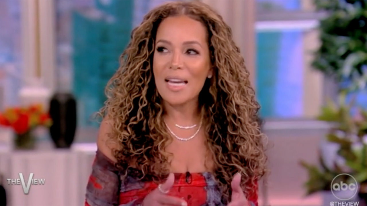 ‘View’ host Sunny Hostin compares Alex Murdaugh to Kyle Rittenhouse ...