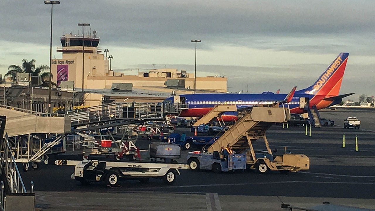 Mesa Airlines pilot aborts landing at Los Angeles-area airport after close call with departing jet