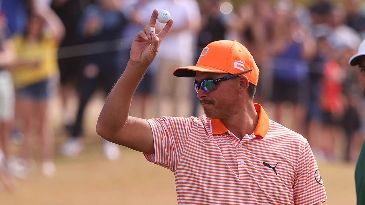 Rickie Fowler knocks hole-in-one at Waste Management Phoenix Open Fox News