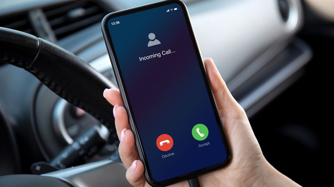 Best ways to block scam calls (Do this for your older relatives, too!)
