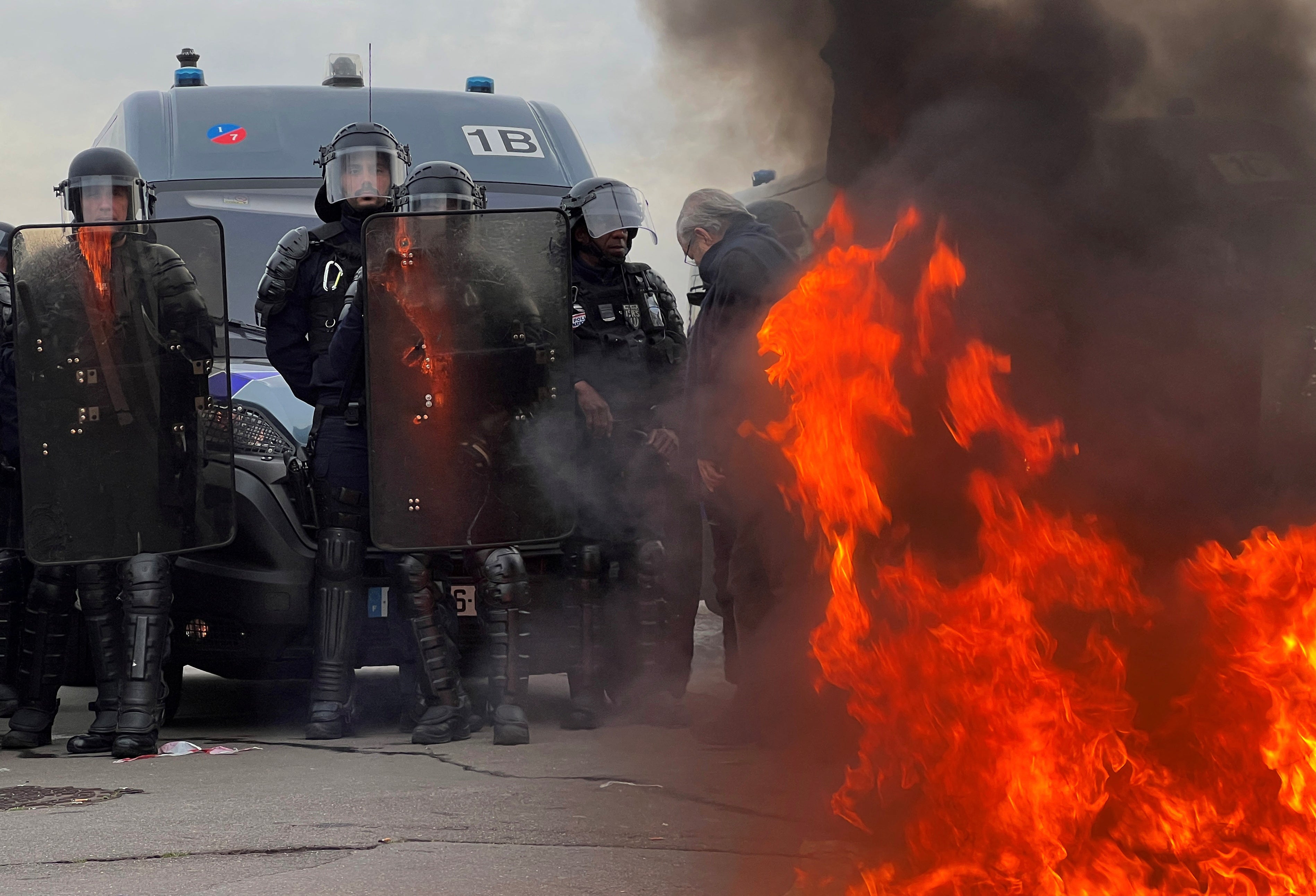 France retirement protests: Paris bans gatherings near key sites to quell unrest