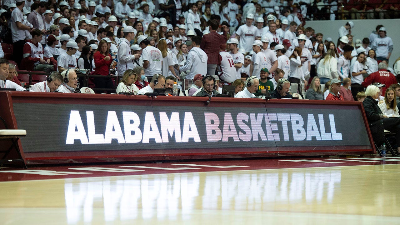 Alabama basketball player strongly denies being at the scene of deadly shooting: ‘100{b037f4174007d005f1ab9cb8d1aafc050eb5d7e8c07298e478acc145e540df6a} inaccurate’