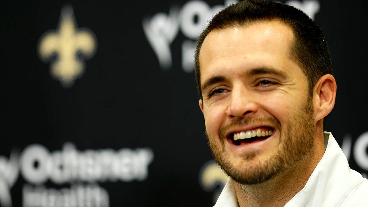 Saints' Derek Carr reveals Raiders only allowed him to talk with one