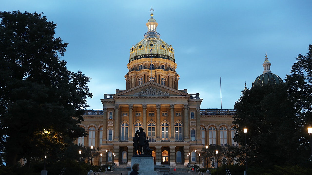 Iowa lawmakers meet for special session focused exclusively on abortion restrictions