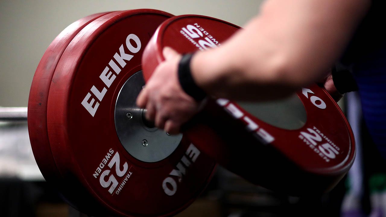 Male Powerlifter Breaks Womens Record Held By A Biological Male In