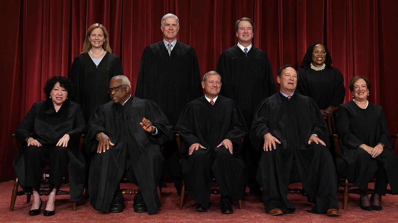 Supreme Court rules in favor of Black voters in Alabama racial ...