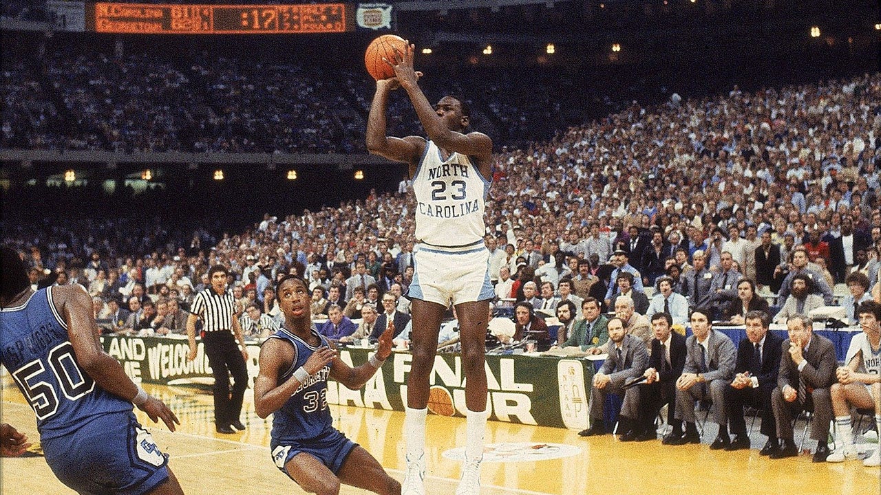 Michael Jordan's game-winner vs. Georgetown (1982)