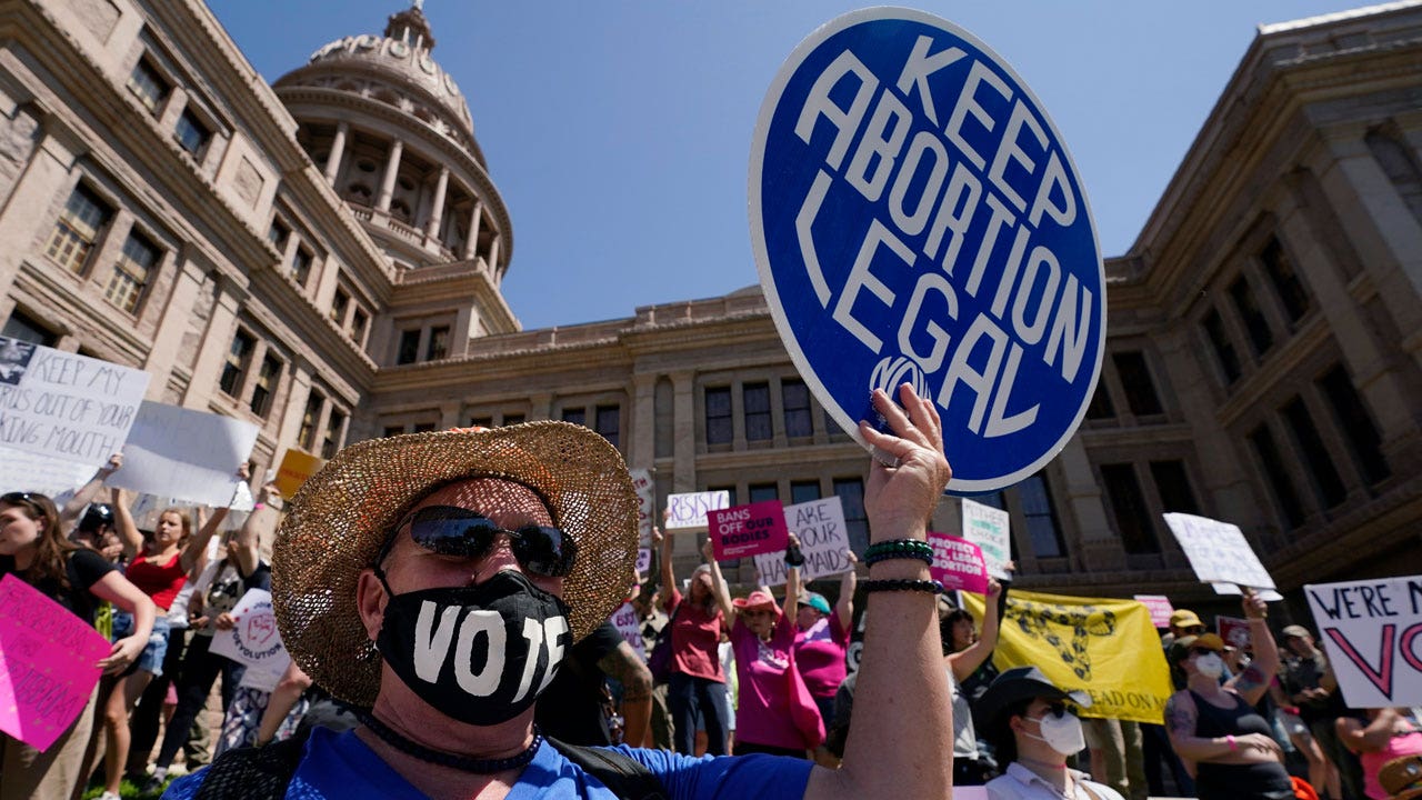 5 women sue Texas over abortion ban, saying it risked their lives