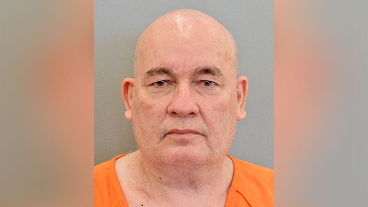 Texas sheriff's office to investigate why man given long prison term was released from jail by mistake