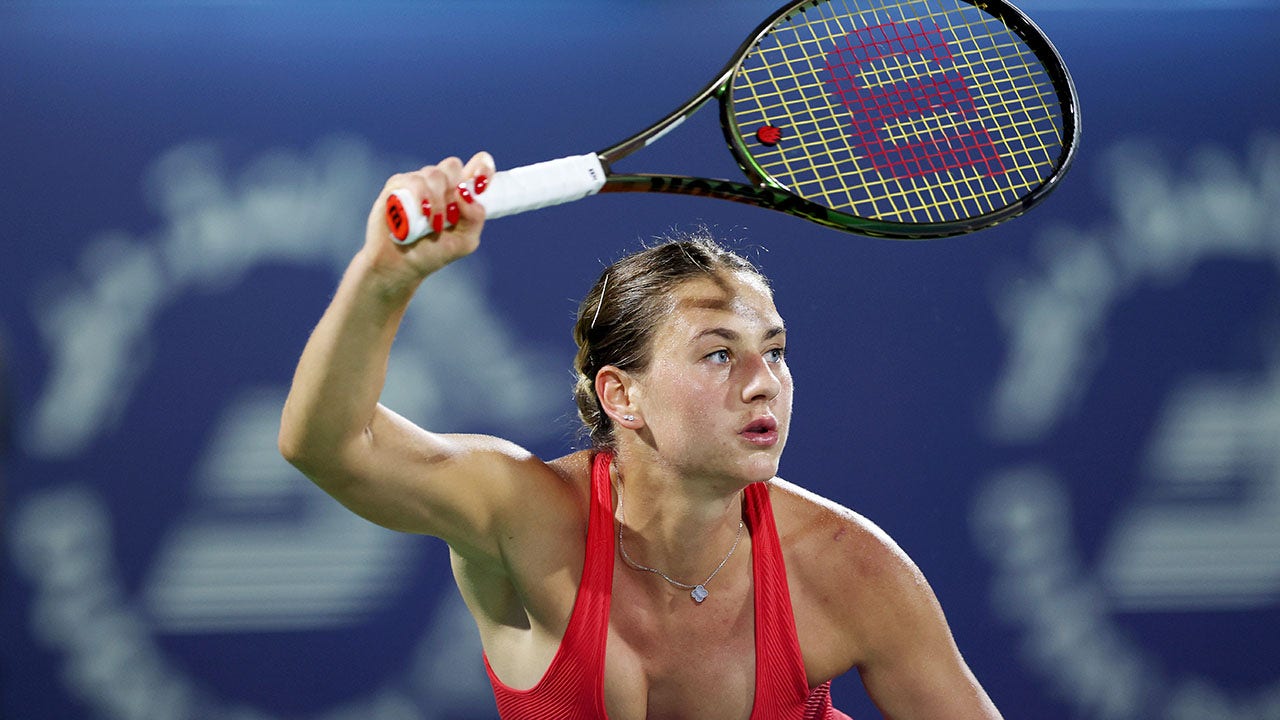 Ukrainian tennis star Marta Kostyuk snubs Russian opponent after ATX Open win