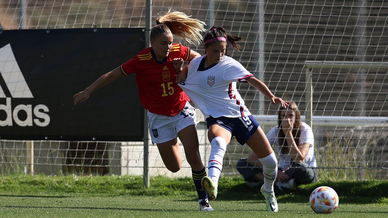 15-year-old soccer star youngest ever signed by New England Revolution