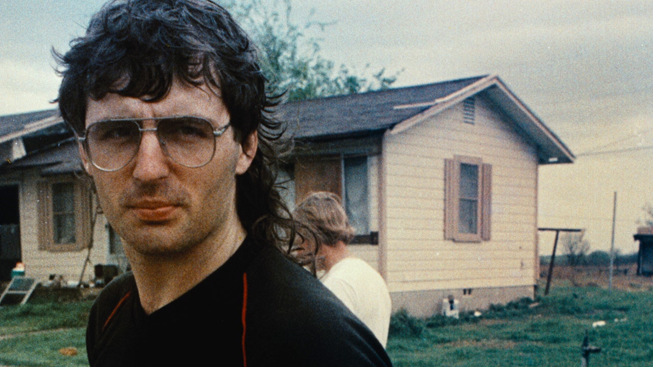 Waco doc: Cult leader David Koresh ‘needed to fulfill his destiny,’ resulting in horrific tragedy