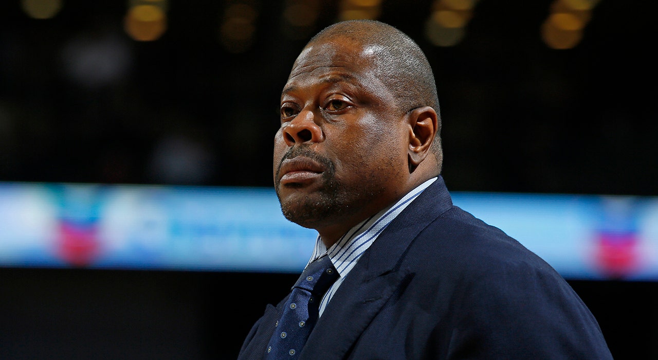 Patrick Ewing Georgetown: Ex-NBA Star Fired as Men's Basketball Coach -  Bloomberg