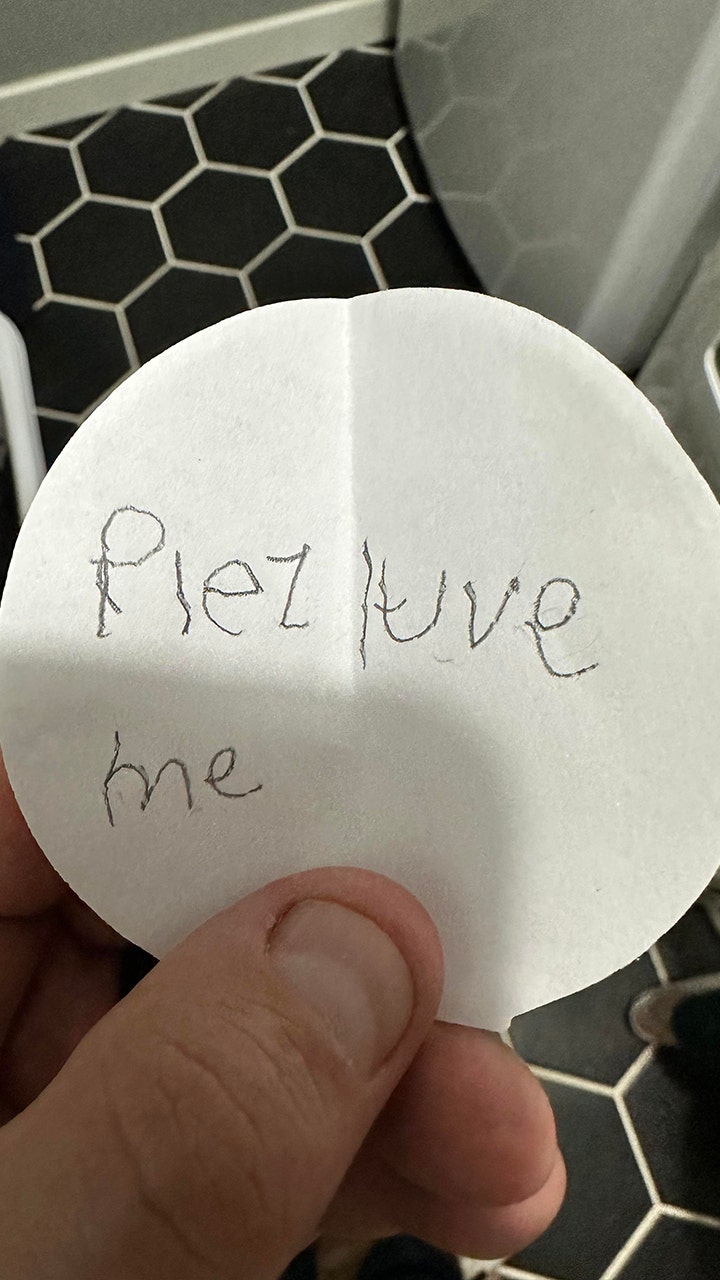 Reddit user breaks hearts when he shares note from foster daughter: 'Please love me'