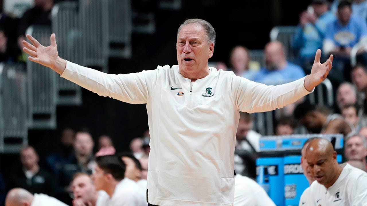 Tom Izzo guides Michigan State back to Sweet 16 with win over Marquette |  Fox News
