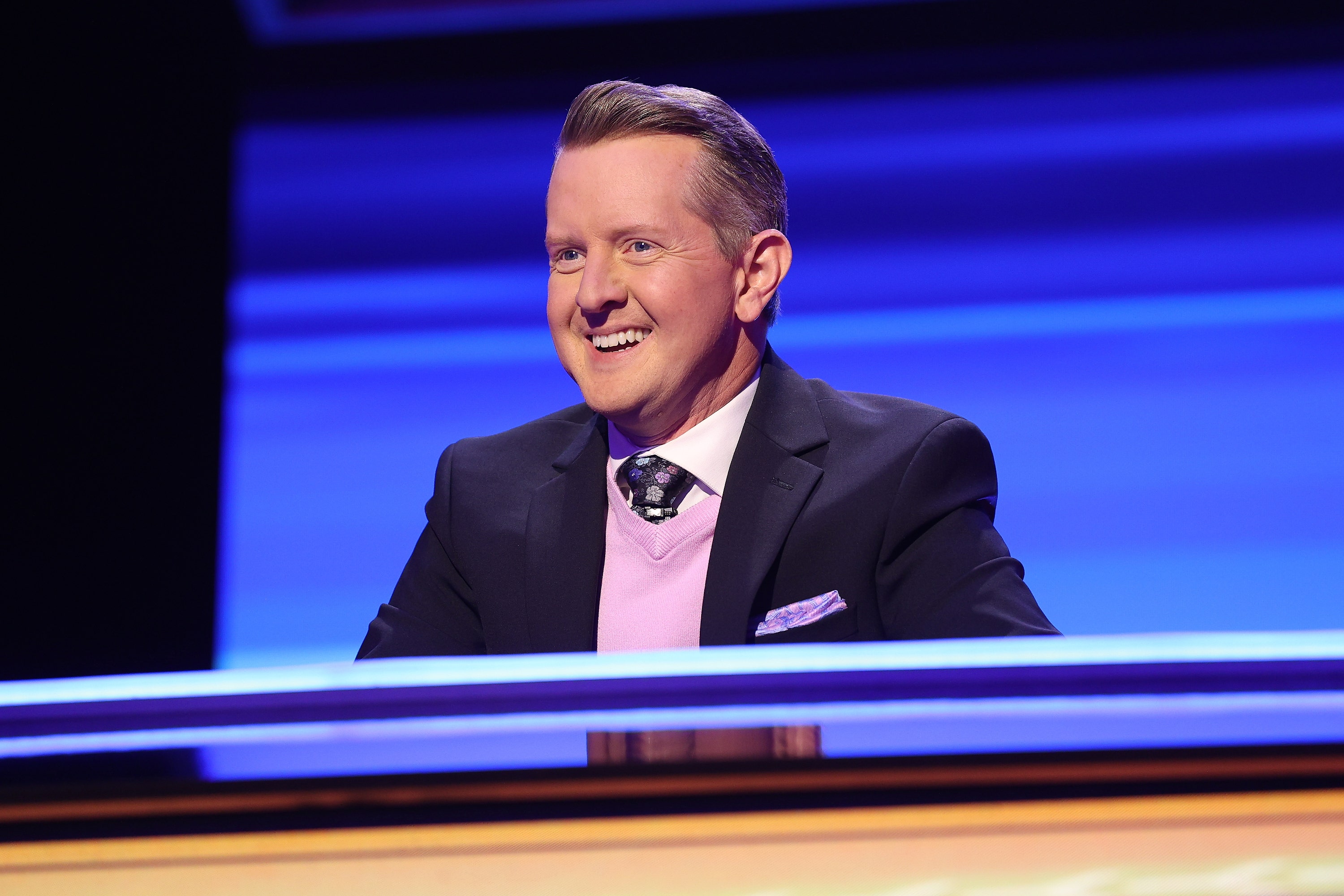 'Jeopardy!' host Ken Jennings jokes about absence amid Mayim Bialik backlash