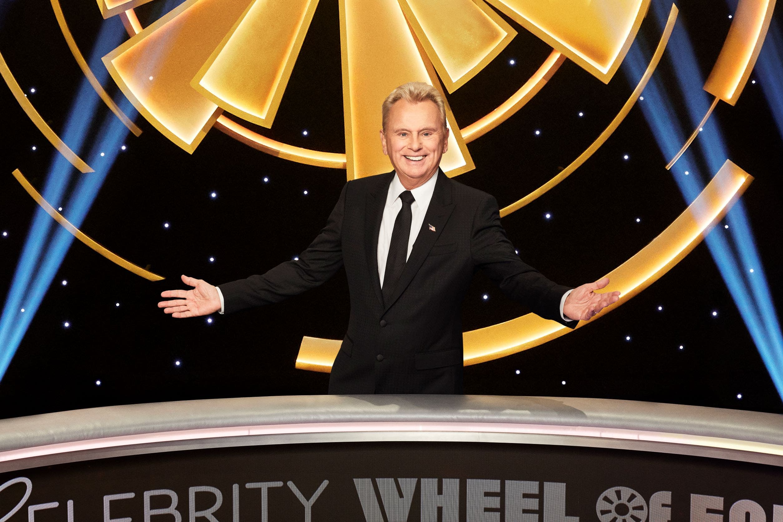 'Wheel of Fortune' host Pat Sajak apologizes to contestant after mocking phobia