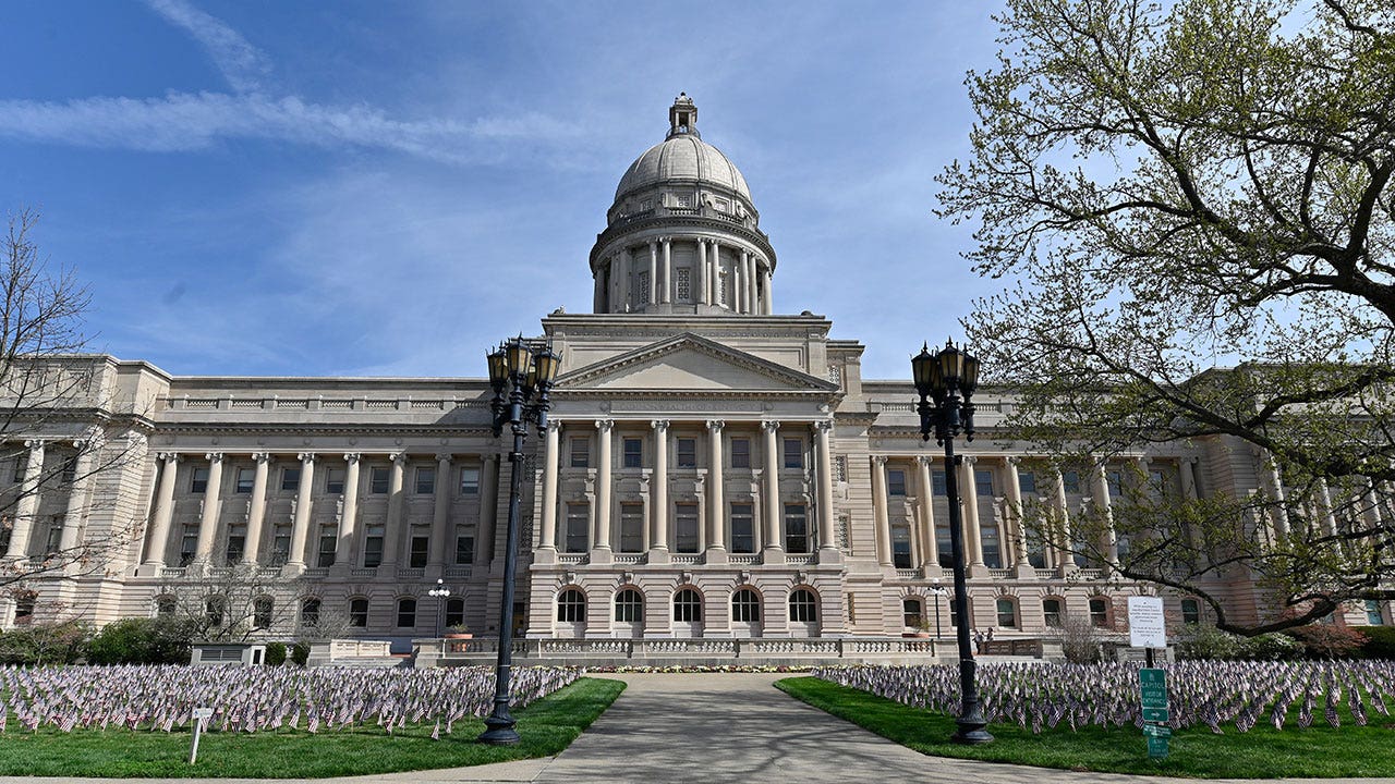 KY House committee advances bill requiring teaching applicants to reveal past misconduct allegations