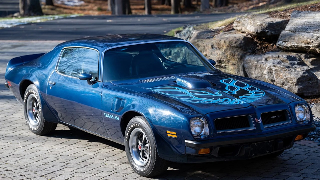 The best' 1974 Pontiac Trans Am just sold for $173,600 | Fox News
