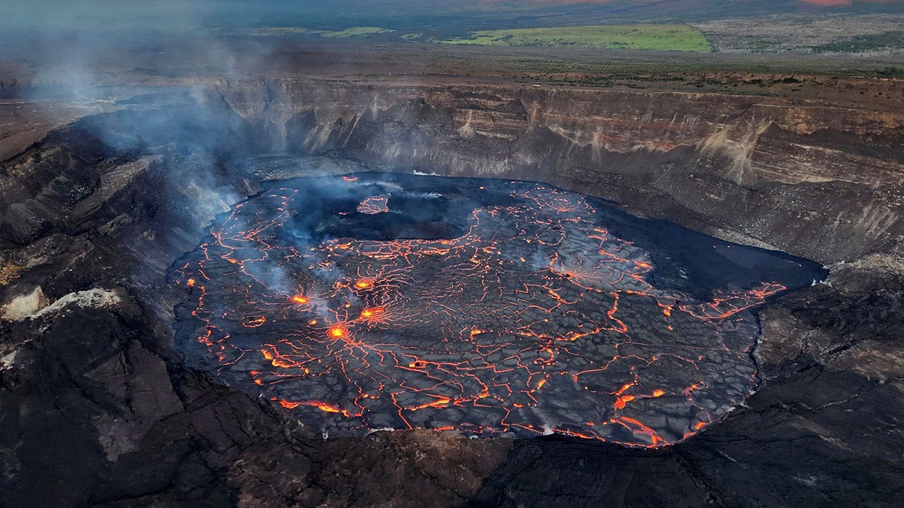 Hawaii’s Kilauea volcano stops erupting after 61 days of activity