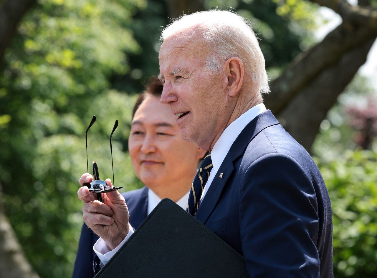Biden insists he will meet with McCarthy but not to talk about debt ...
