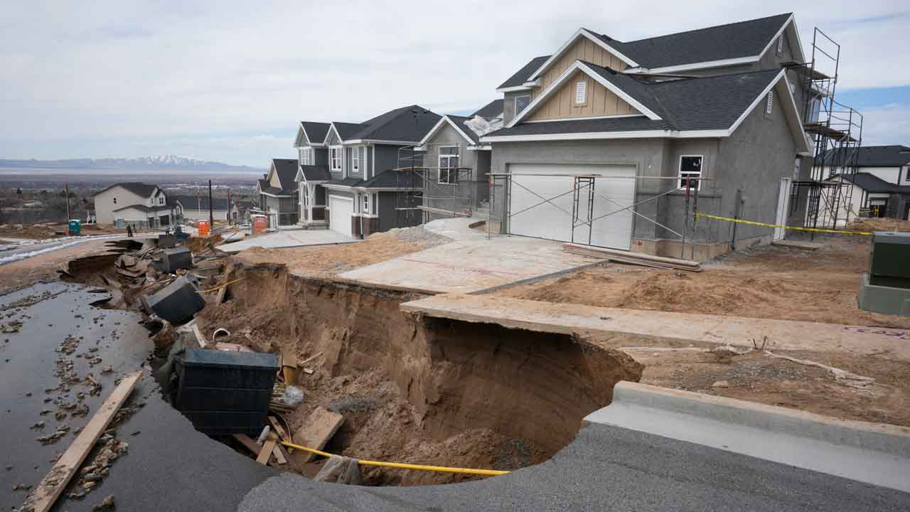 Rapid spring snowmelt unleashes flooding from the Southwest to Rockies, leading to evacuations
