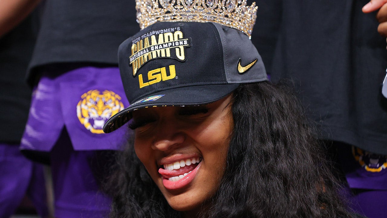 LSU s Angel Reese To Be In Sports Illustrated Swimsuit Edition Gun Rights