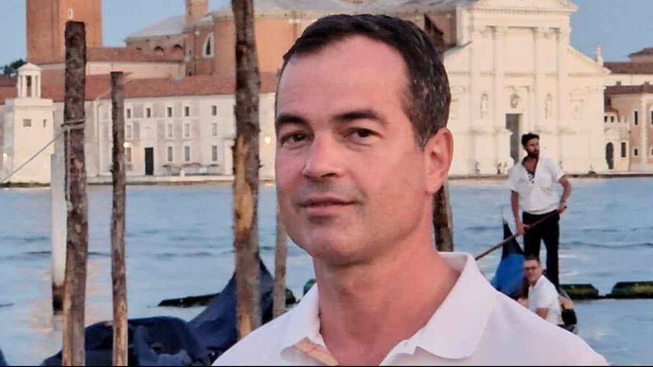 Detroit neurosurgeon found shot dead inside home: report