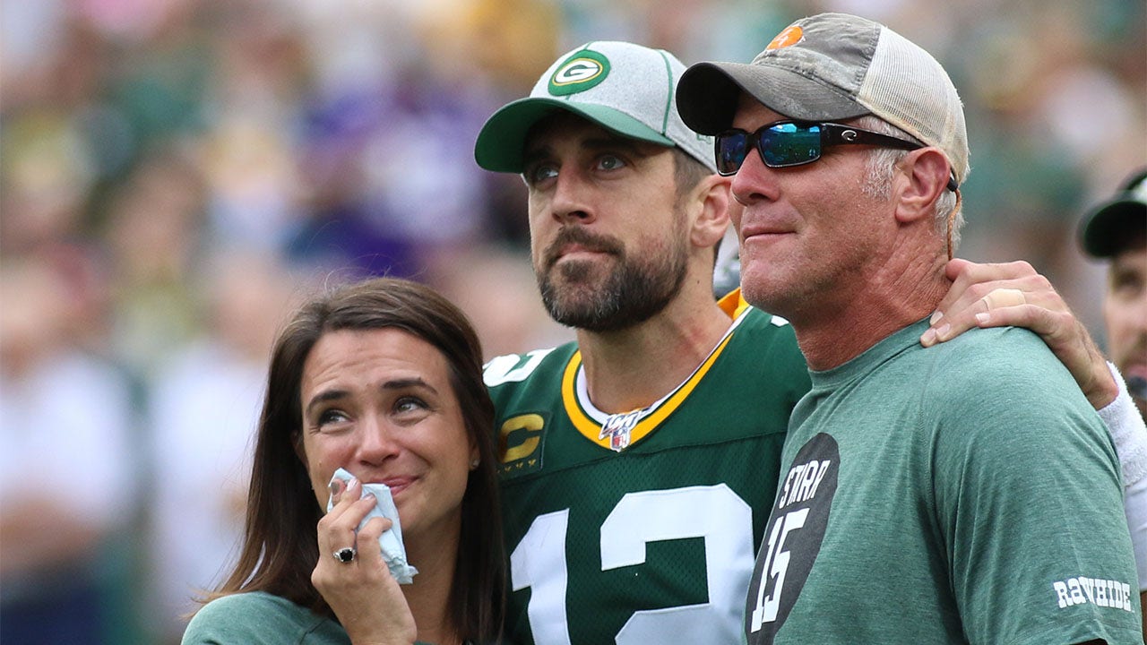 NFL legend Brett Favre says Aaron Rodgers ‘will do great’ with the Jets
