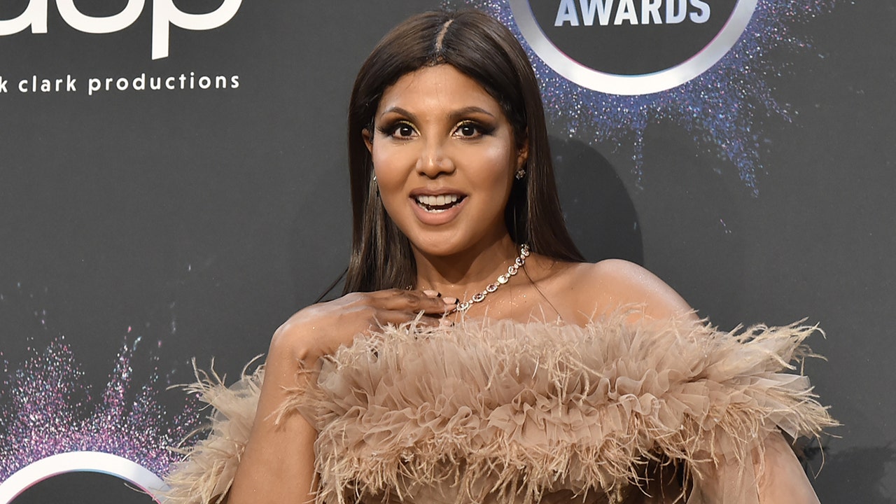 Toni Braxton underwent emergency heart surgery, was 'touch and go'