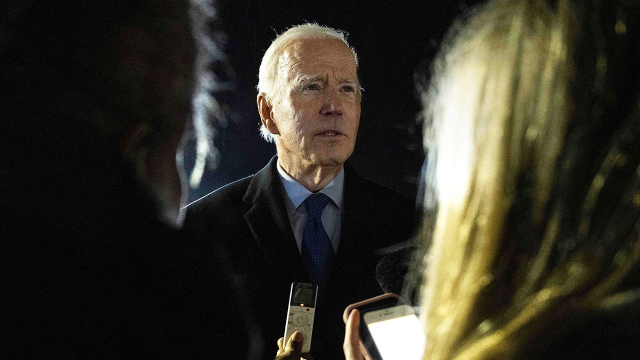 Biden chides reporter asking about 2024 announcement in midnight gaggle: 'I told you my plan is to run again'