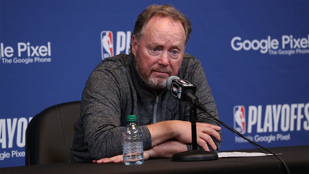 Bucks' Mike Budenholzer's brother died during playoff series loss to Heat |  Fox News