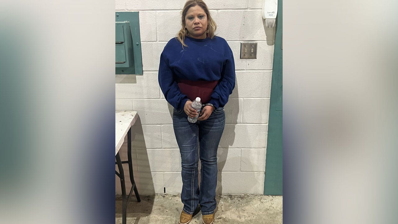 Texas DPS intercepts human smuggling attempt, driver tries flirting with trooper