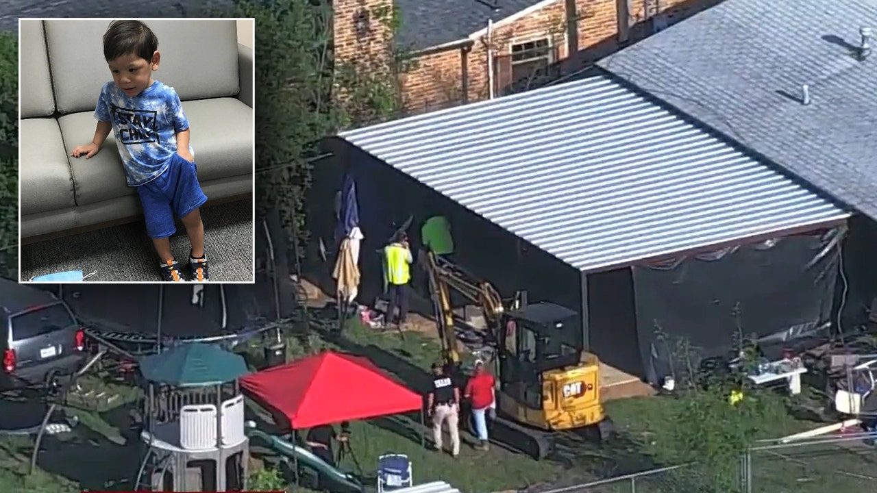 Texas police searching for missing toddler rip up concrete slab in fugitive mom's backyard