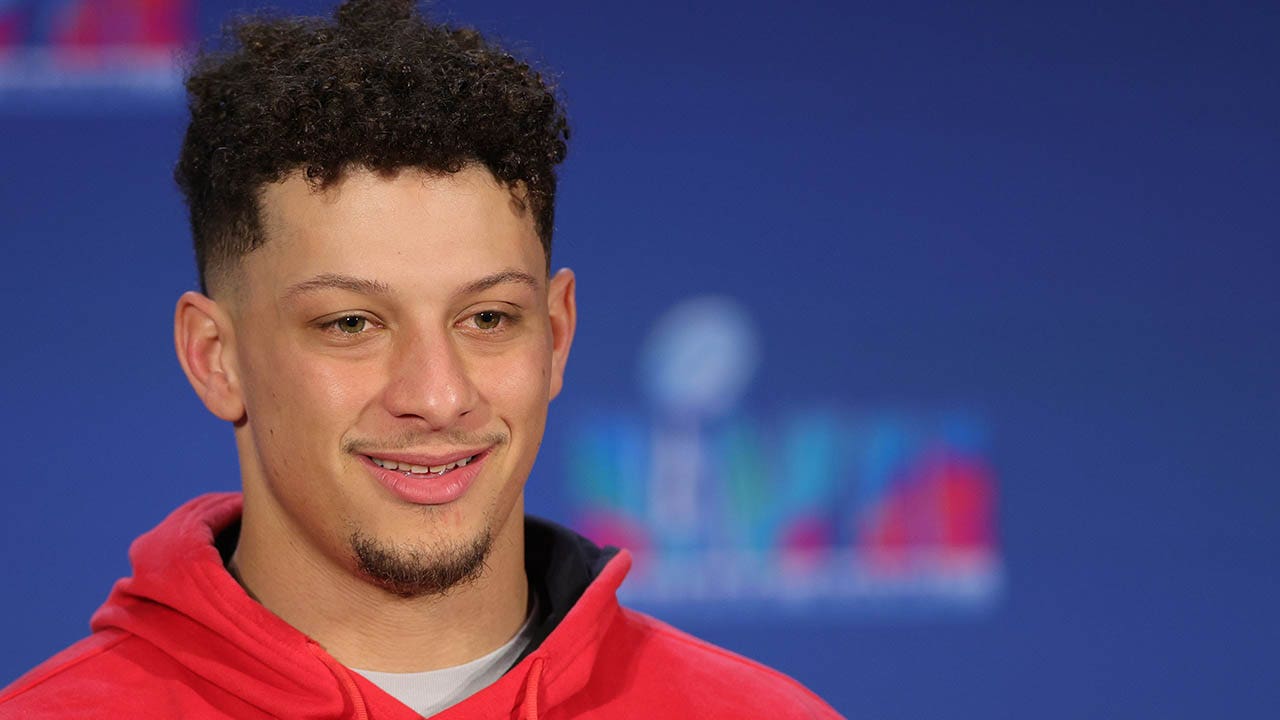 Patrick Mahomes Makes a Joke of Raiders' Misery in Deleted Tweet