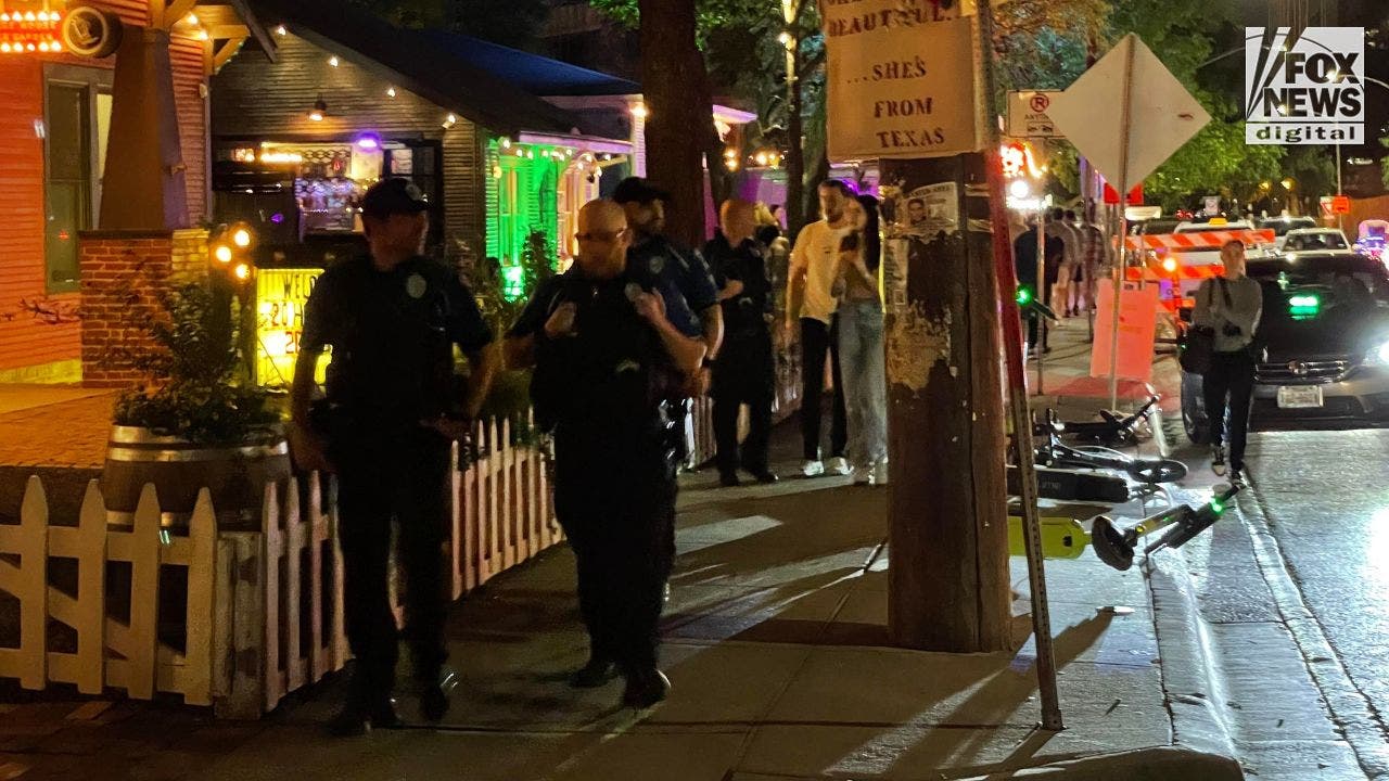 Austin's Rainey Street revelers weigh in on possible serial killer: 'People are ending up in the lake dead'