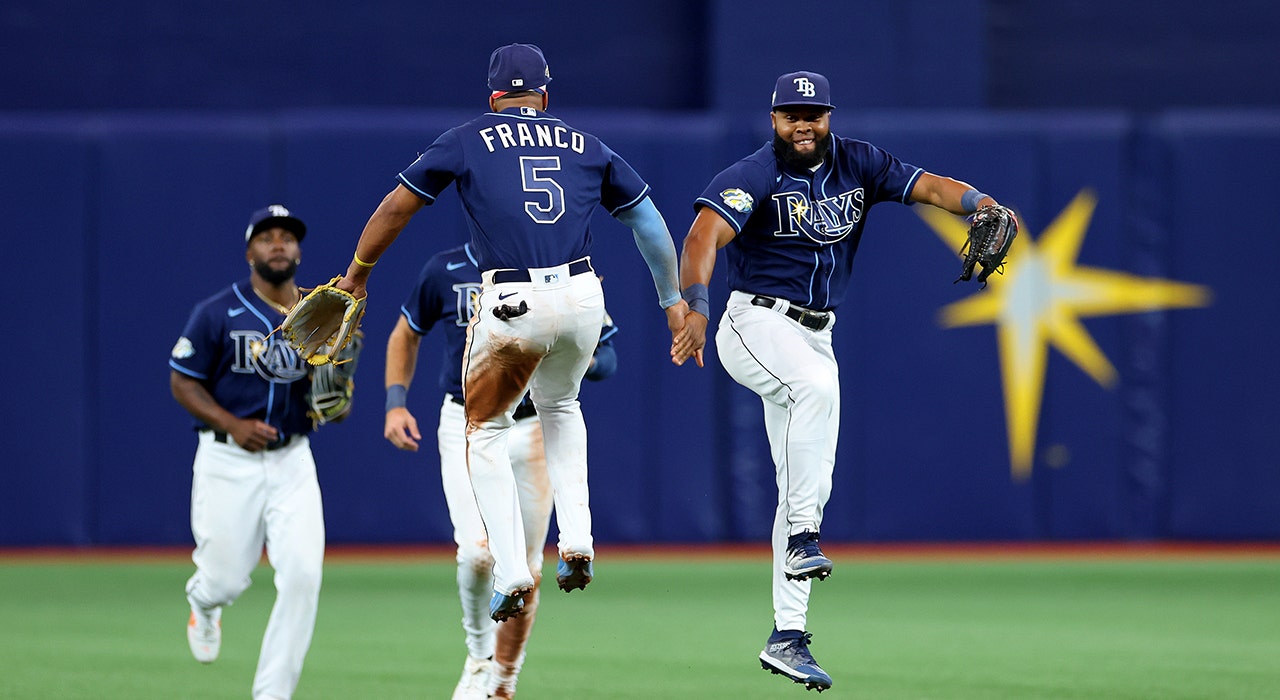 Rays tie record with 13-0 start, rally to beat Red Sox 9-3 – KXAN Austin